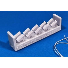 1/72 Aircraft chocks set (Large)