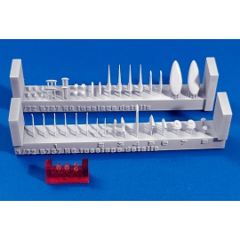 1/72 B737NG Fuselage details